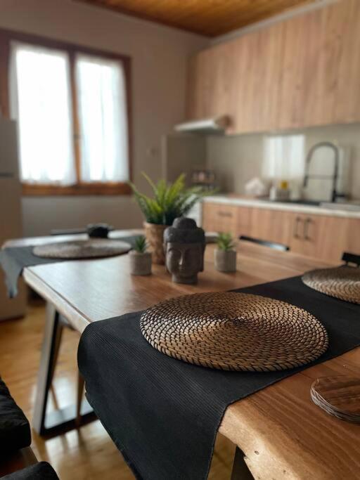Politis' Wooden House Apartment Василики Екстериор снимка